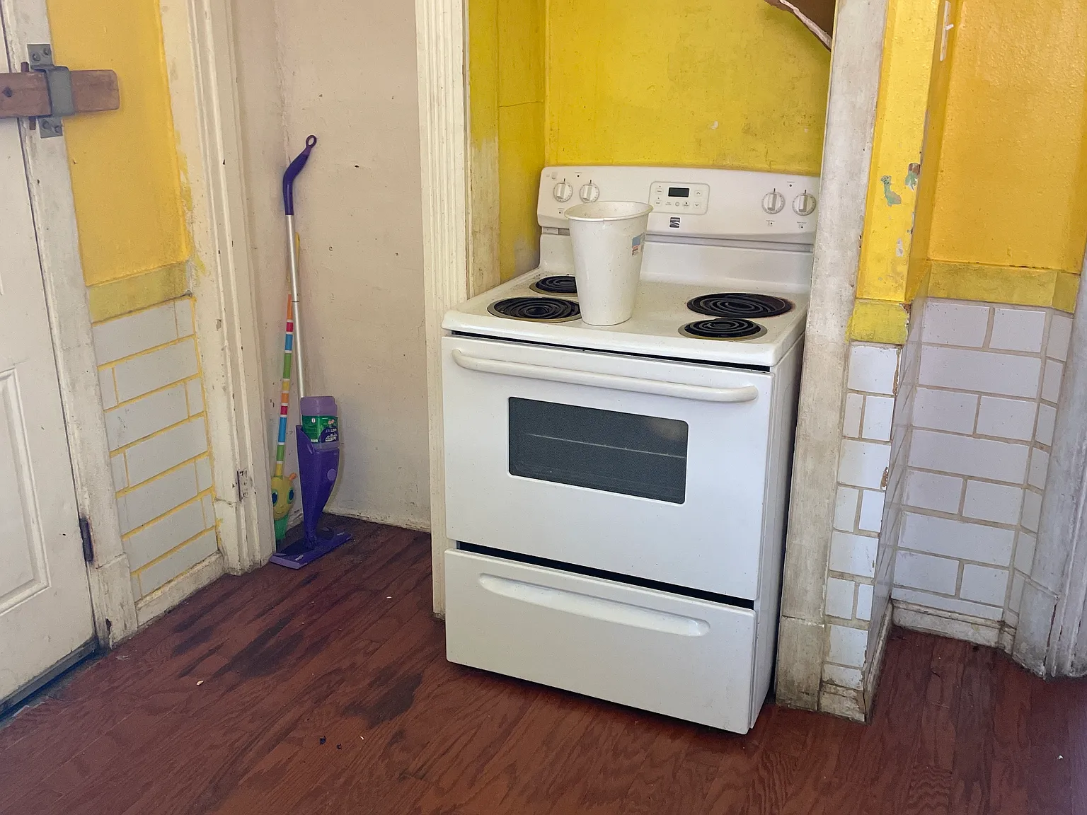 2 bed, 931 sqft, $600 — Photo 4