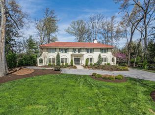 951 Scenic Dr, Knoxville, TN 37919