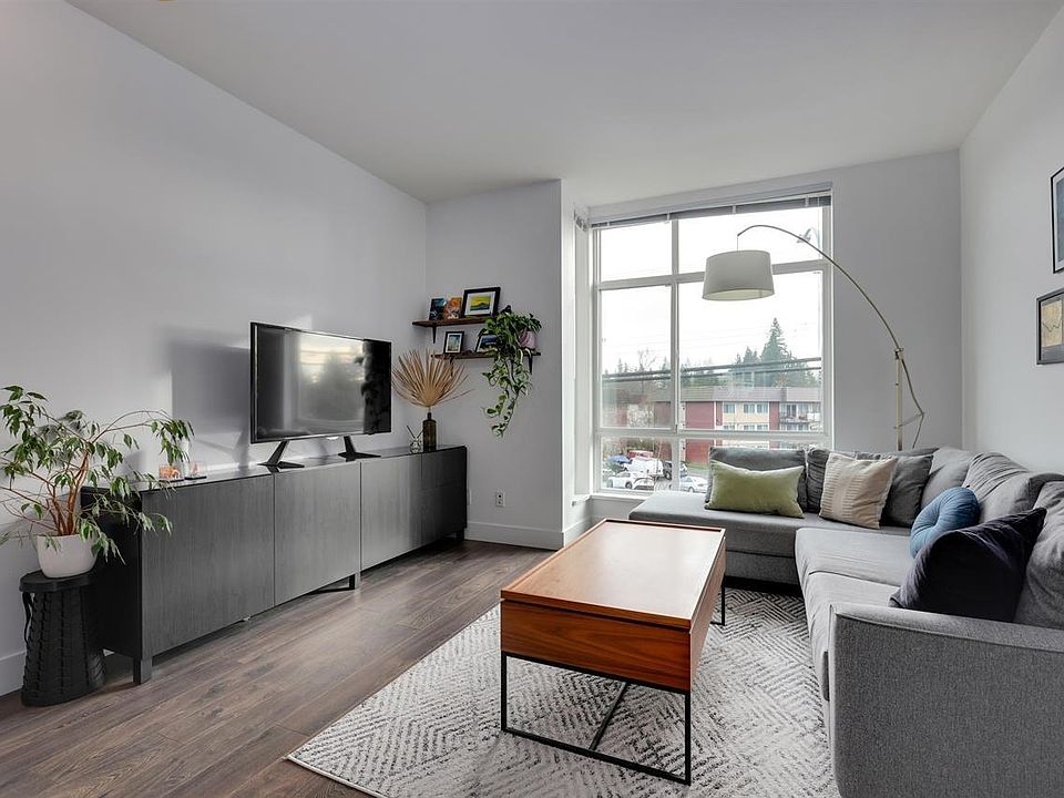 1st image of 909 Clarke Rd #5