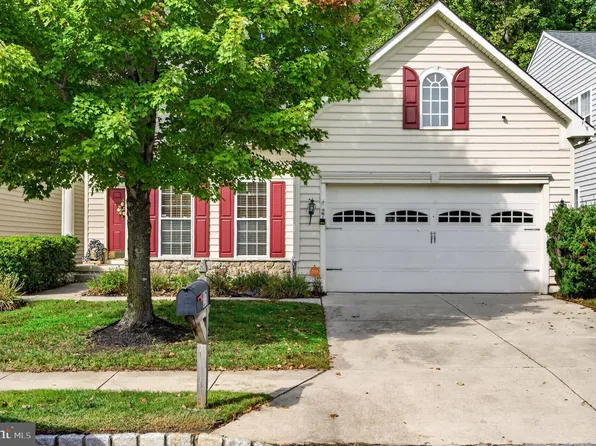 27 Hearthstone Blvd, Pemberton, NJ 08068