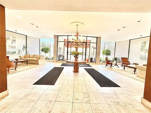 4th image of 1160 Bower Hill Rd APT 302C