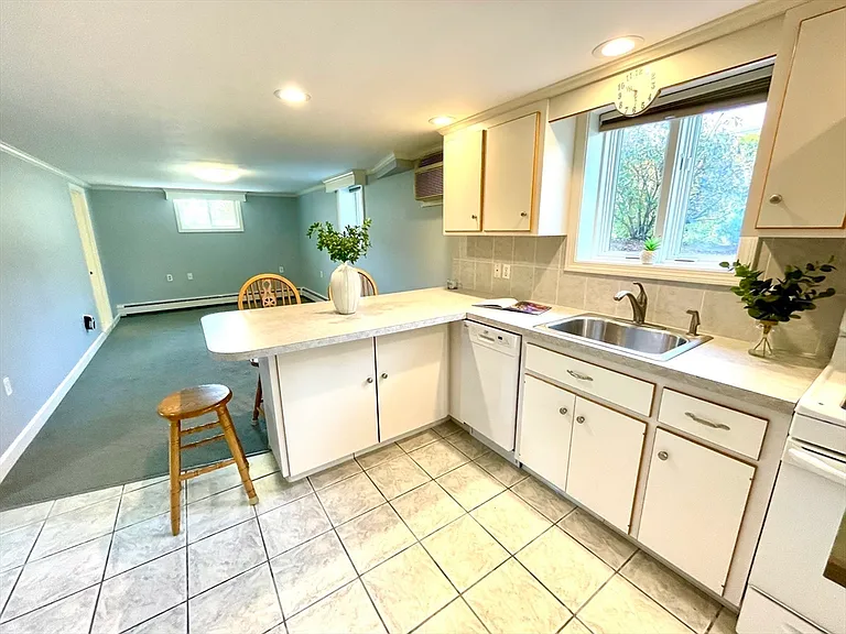73 Benefit St #B — Photo 4