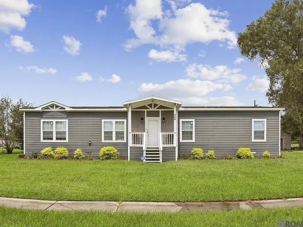 5711 Rollins Rd, Zachary, LA 70791