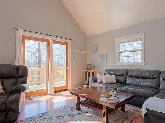 5th image of 1130 Sherwood Dr