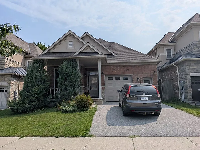 203 Bishop Dr
