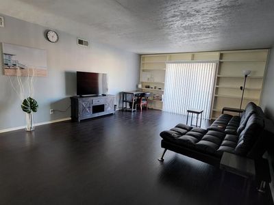 1901 S Voss Rd APT 33, Houston, TX, 77057