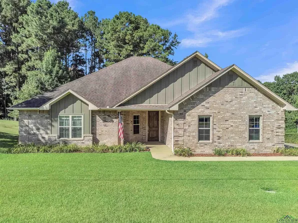 188 Sweetheart Ln, Longview, TX 75605