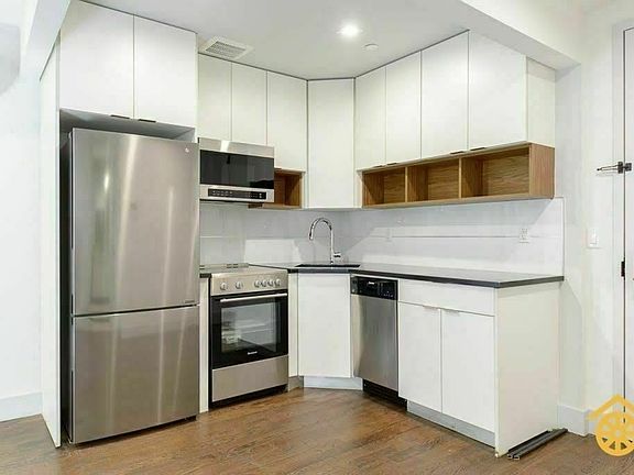 4th image of 298 Ellery St #5AA