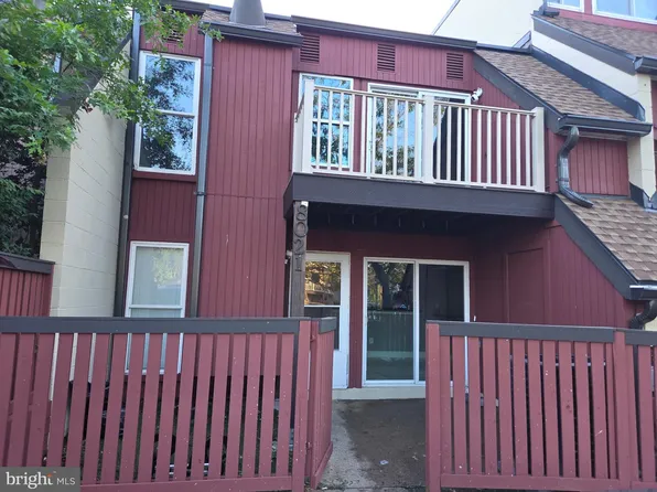 8021 Pantano Pl #18, Alexandria, VA 22309