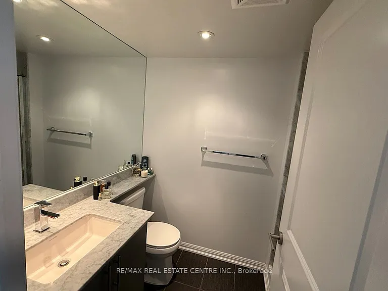 125 Western Battery Rd #1705 — Photo 12
