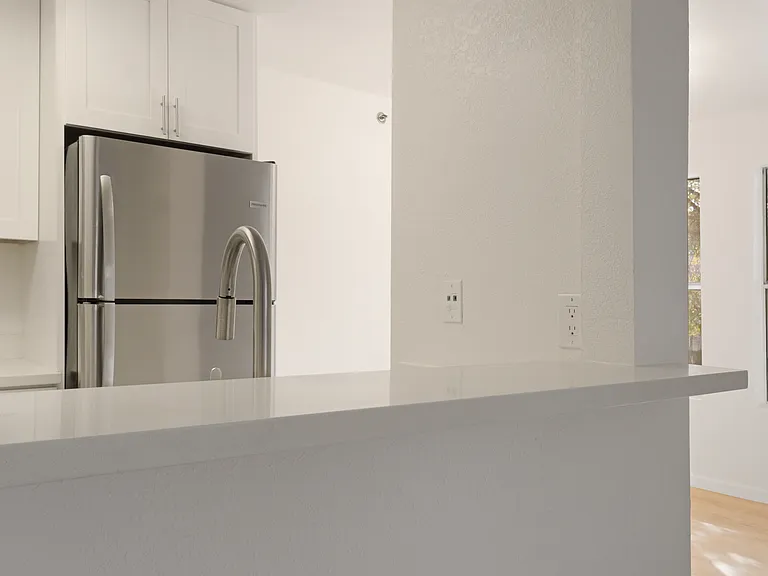 695 Bristol Dr #182 — Photo 9