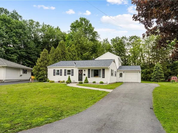1 Cone Cir, New Hartford, NY 13413