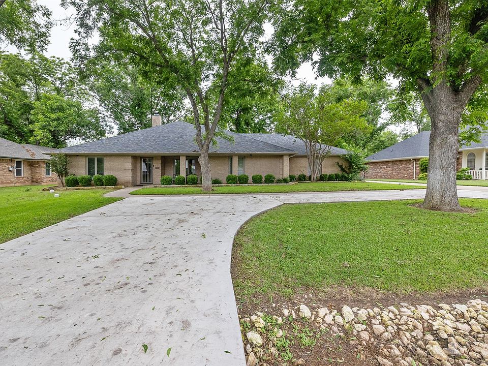 1st image of 7211 Westover Dr