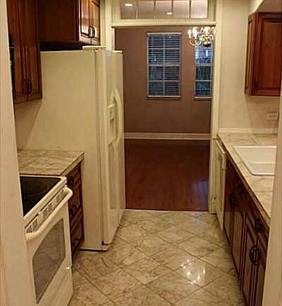 5th image of 533 NE 3rd Ave APT 408