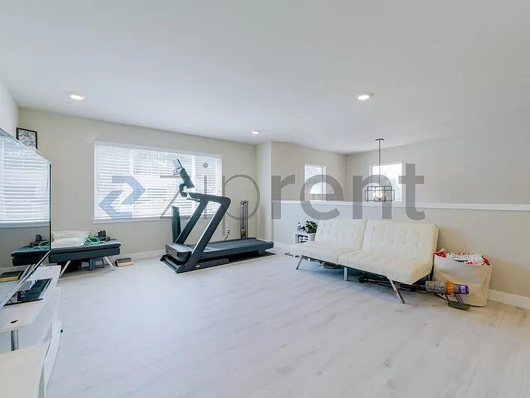 6703 165th Street Ct E — Photo 12
