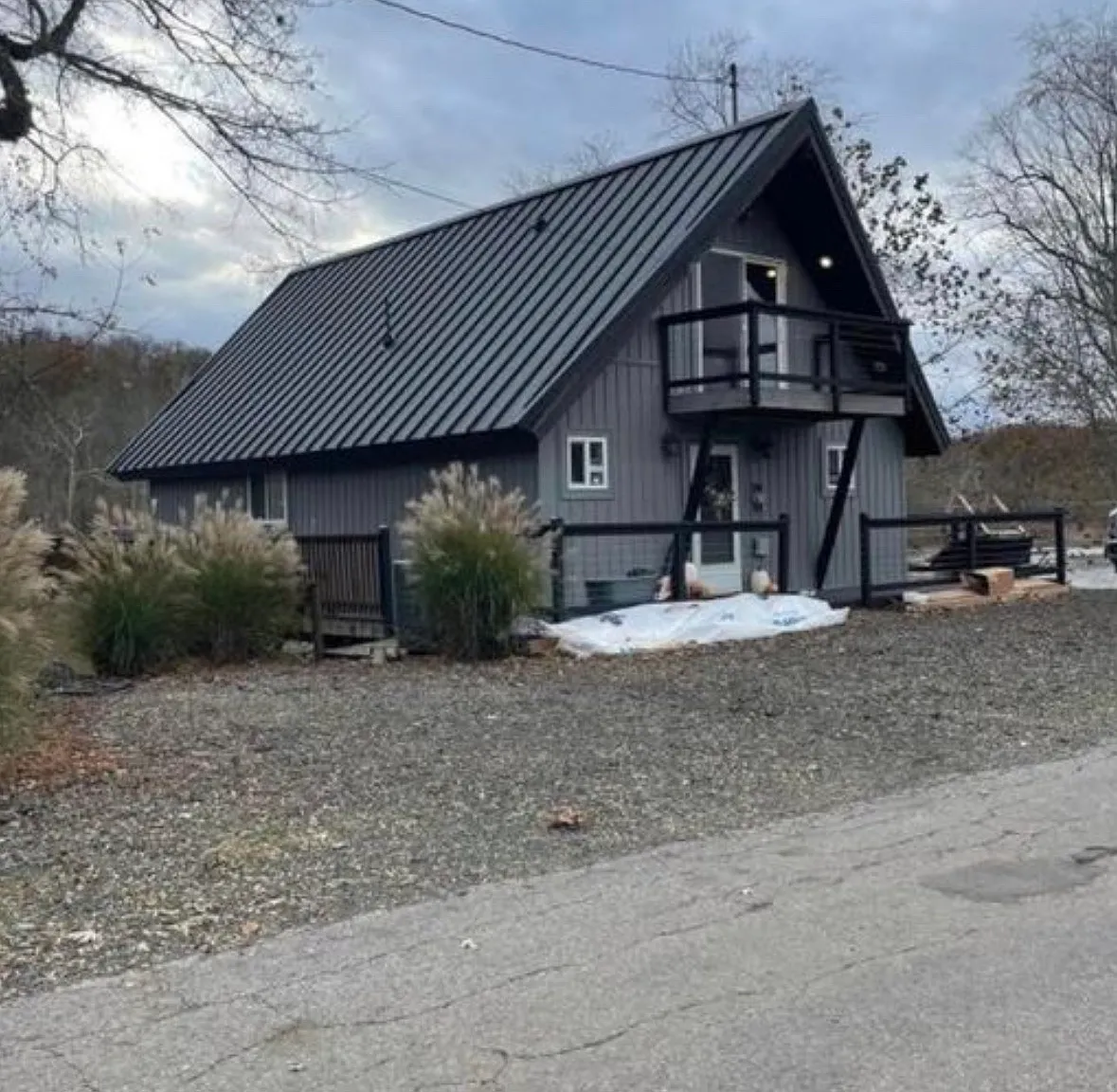 2 bed, 1.5 bath, 1200 sqft, $1,600 — Photo 1