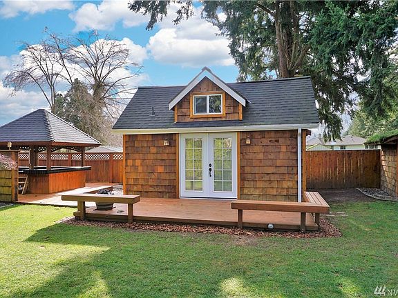 Additional Dwelling Unit (ADU) has kitchen, living/sleeping area, 3/4 bath, laundry, loft/storage & heating/cooling!