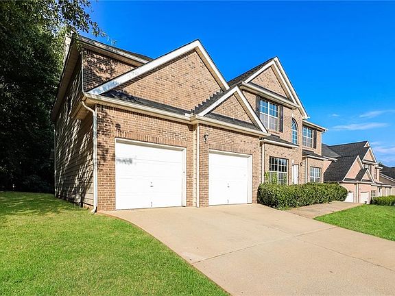 2nd image of 2722 Elkmont Rdg SW