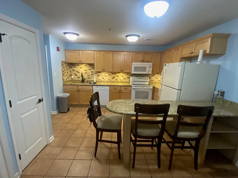 1801 Lake Ave #104 — Photo 1