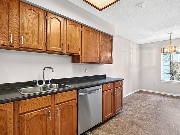 4th image of 11510 225th St #214