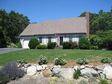 1st image of 4 Thora Ln