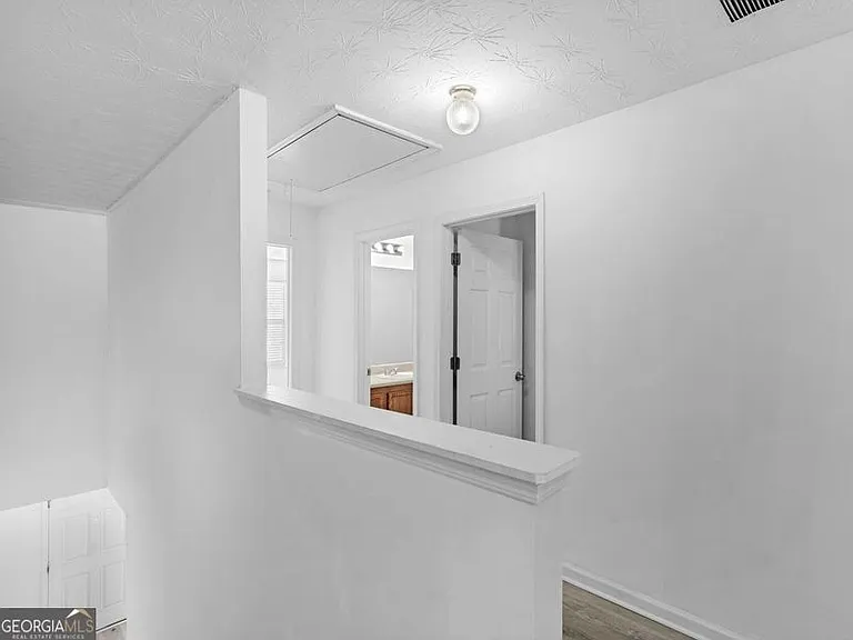 305 Nunnally Dr — Photo 19