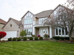 2272 Kaskaskia Ct, Naperville, IL 60565