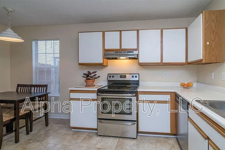 107 Hammett Grove Ln — Photo 6