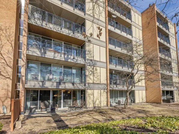 6000 Oakwood Dr APT 1E, Lisle, IL 60532