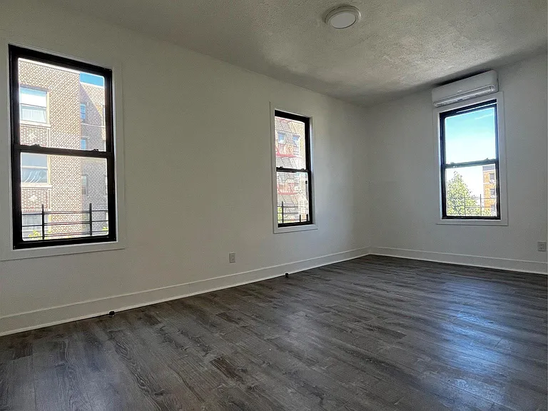 3294 Hull Ave #2 — Photo 6