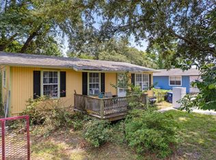 920 S 12th St, Fernandina Beach, FL 32034