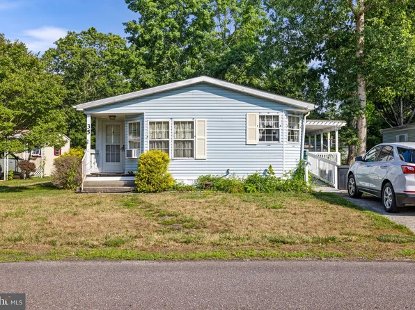 35 Mullica Way, Egg Harbor City, NJ 08215