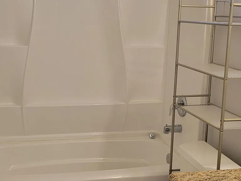 2nd Bathroom