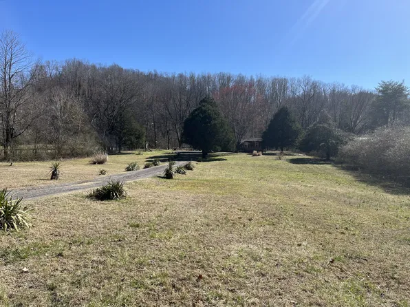 1554 Little Marrowbone Rd, Ashland City, TN 37015