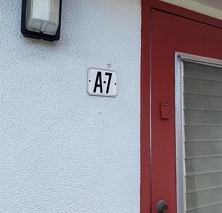 4th image of 7 Seville Dr #A