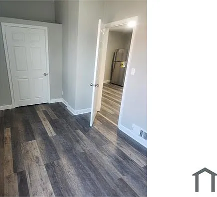 10057 S Avenue L #2 — Photo 10