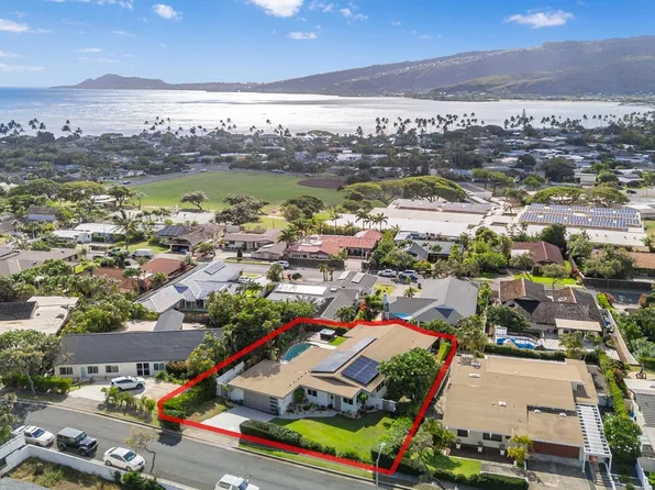 122 Waialeale St, Honolulu, HI 96825