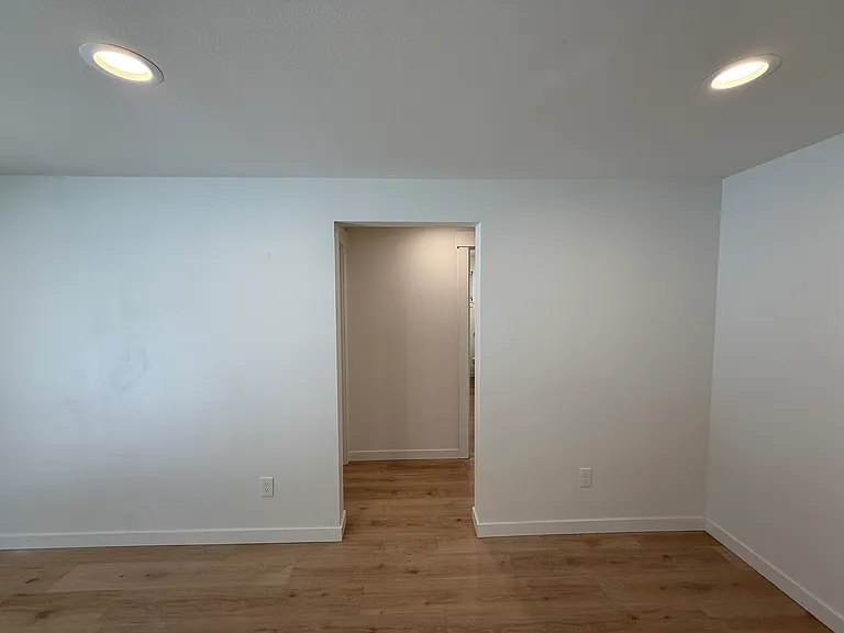 721 Iva Ln NE — Photo 20