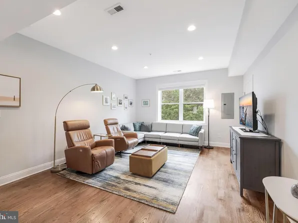 1613 Isherwood St NE APT 3, Washington, DC 20002