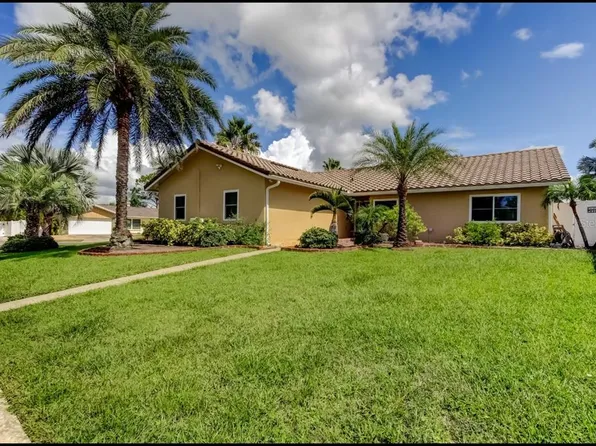 4831 Blue Jay Cir, Palm Harbor, FL 34683