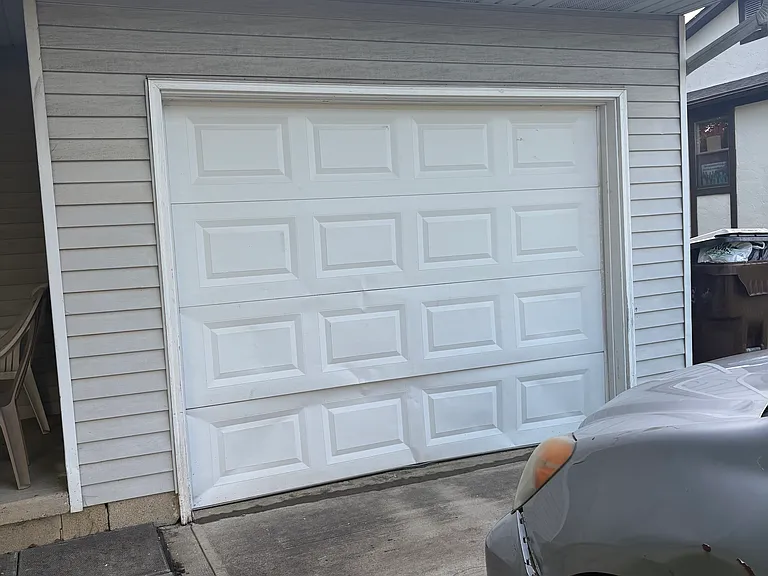 2143 Lynbridge Dr #A — Photo 2