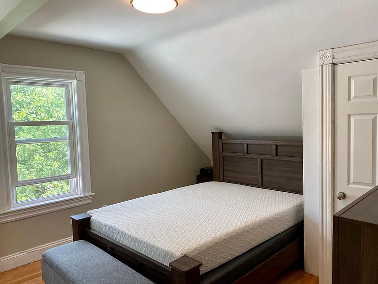 12 E George St #3 — Photo 19