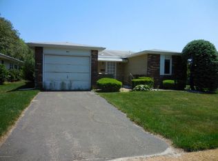 4 Baser Ln, Brick, NJ 08724