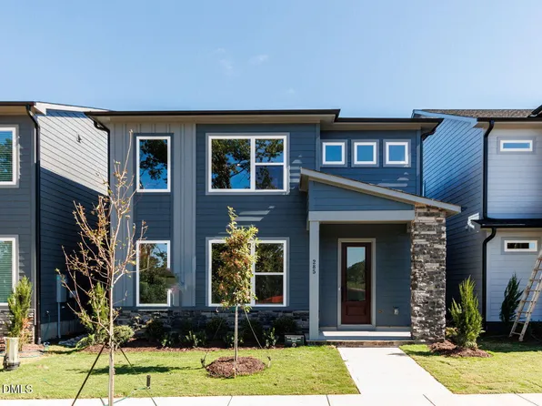 285 Parkland Dr, Pittsboro, NC 27312