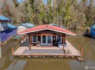 5 W Mill St #A6-C18, Ridgefield, WA 98642