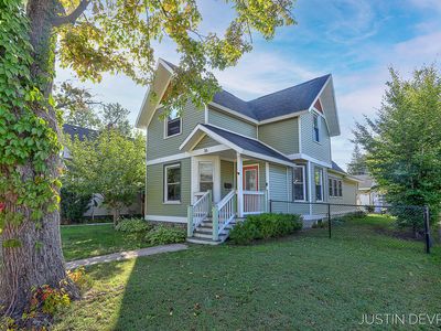 36 W 18th St, Holland, MI, 49423