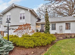 5741 Grand Ave, Western Springs, IL
