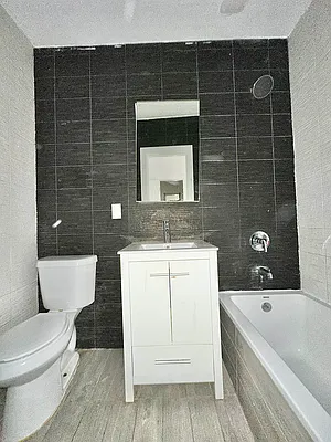 Rented by Doorway NYC, LLC | media 3