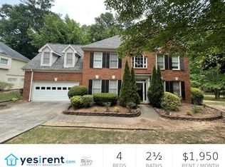 155 Championship Ct, Fayetteville, GA