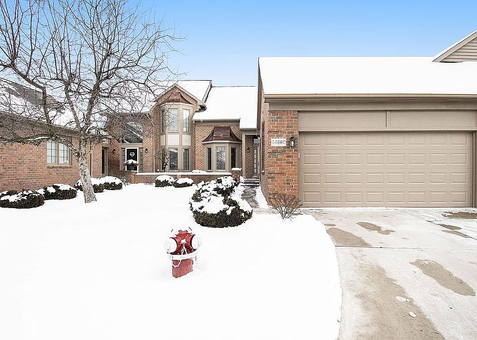 1st image of 54660 Kingsley Ct